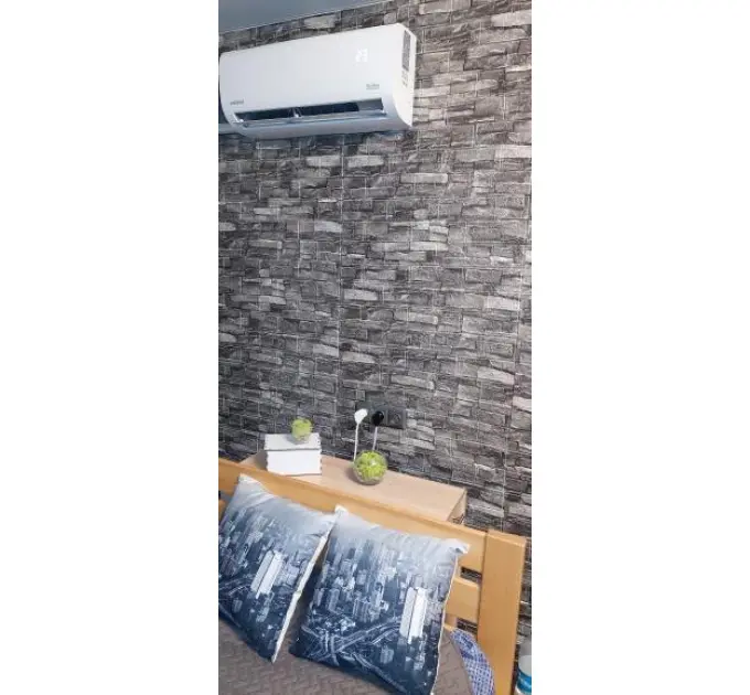 Самоклеюча 3D панель під камінь сірий піщаник 700х770х3мм 