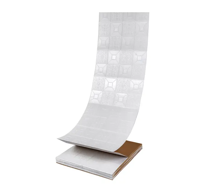 Самоклеюча 3D панель біла орнамент в рулоні 2800x700x3мм