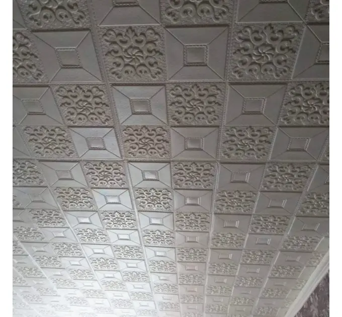 Самоклеюча 3D панель біла орнамент в рулоні 2800x700x3мм