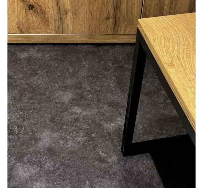 Самоклеюча LVT плитка Лейпциг 305*610*1,5мм